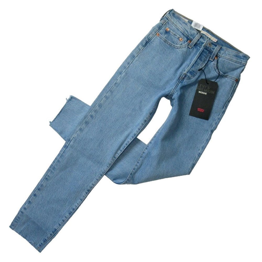 NWT Levi's Wedgie in Tango Talks High Rise Raw Hem Heavyweight Denim Jeans 24